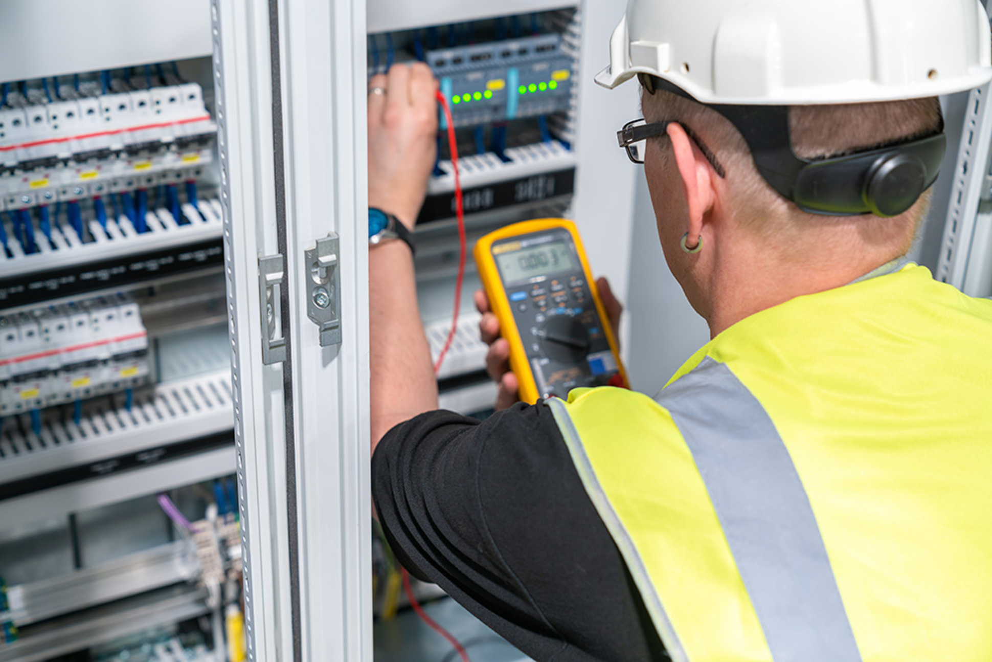 Elektroanlagen-Kontrolle bei MK Elektrotechnik Mete Karsli GmbH in Scheyern